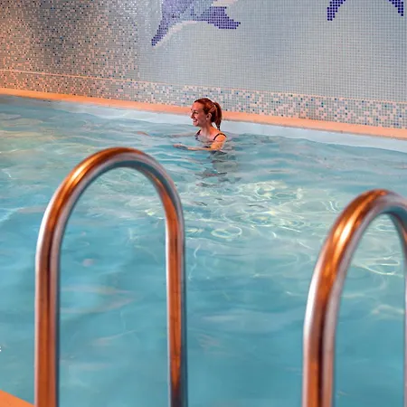 L'aigle Du Montana By Les Etincelles Hotel 4*
