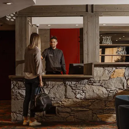 Hotel L'aigle 4*